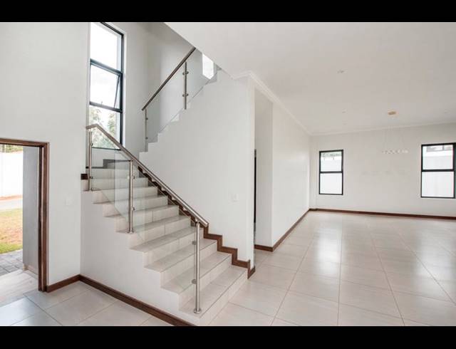 4 BEDROOM HOUSE FOR SALE IN ST ANDREWS